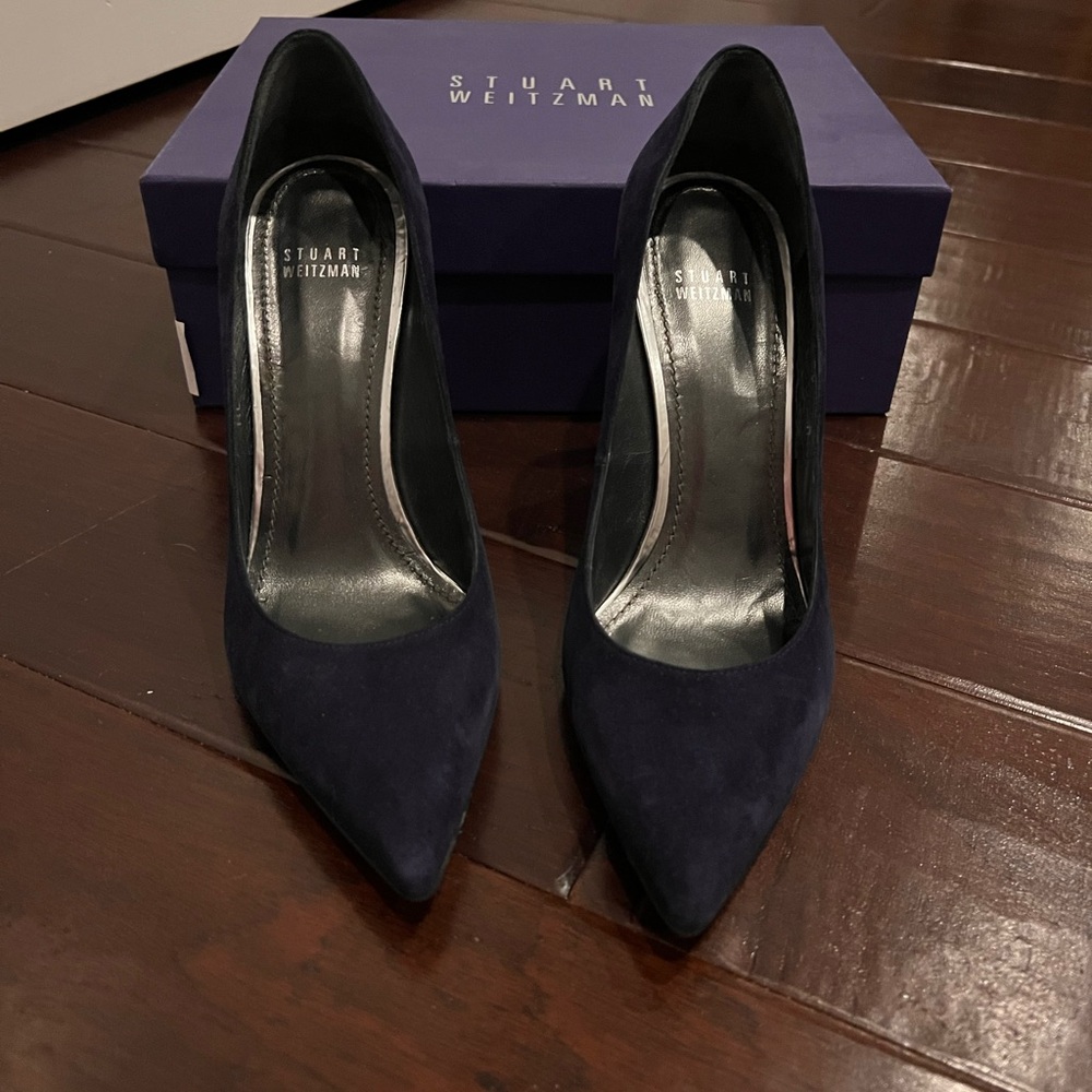 Stuart Weitzman Navy Blue Suede Heels / Pumps